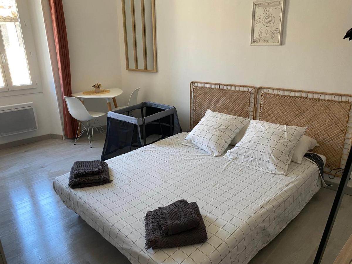 Le Studio En Provence Saint Didier  Ngoại thất bức ảnh